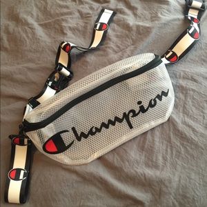 Champion Fanny Pack